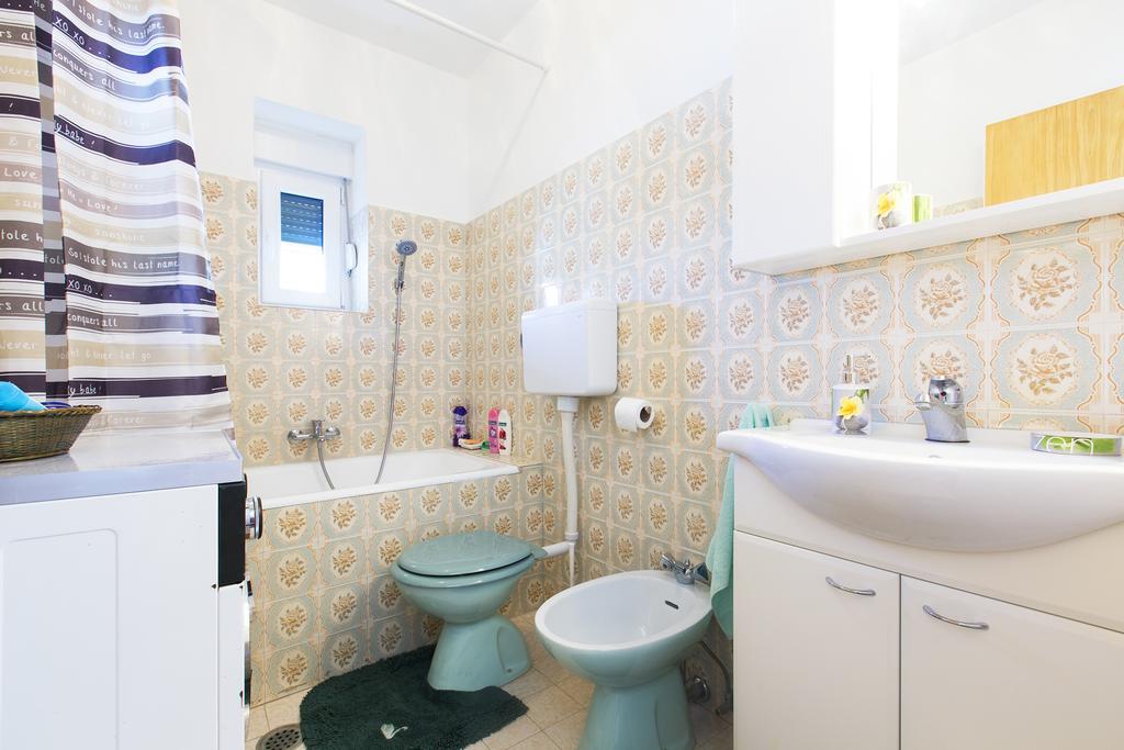 San Apartments 슬라티네 외부 사진